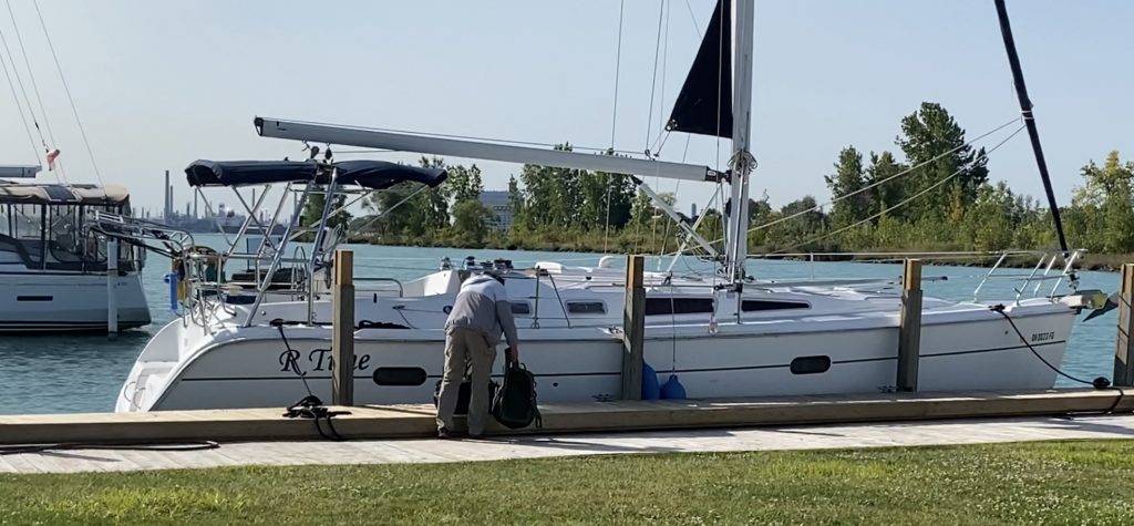 R Time Hunter Sailboat Delivery